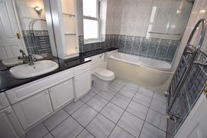 Shared Bathroom- click for photo gallery